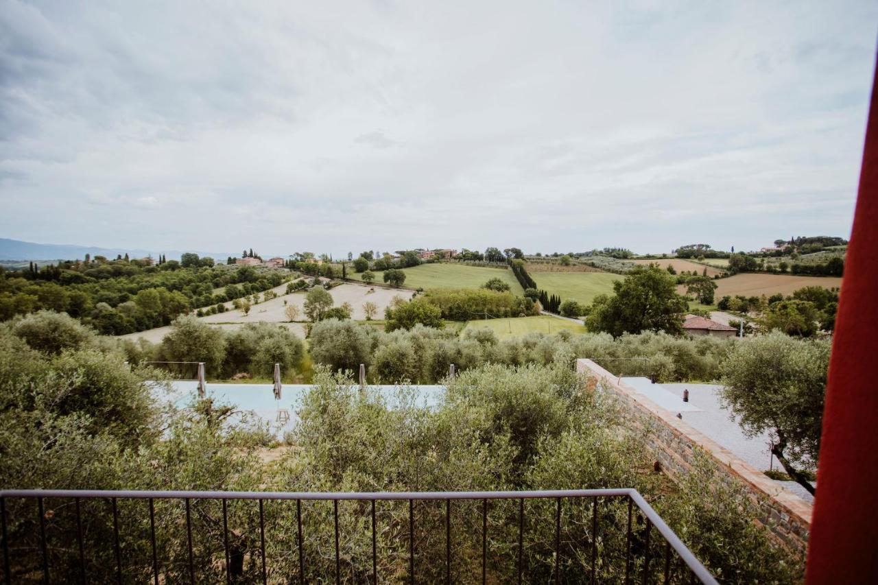 Borgo 69 Villas & Suites 弗约诺德拉亚那 外观 照片